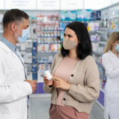 Фармацевтическое консультирование потребителей лекарственных средств и других товаров аптечного ассортимента
